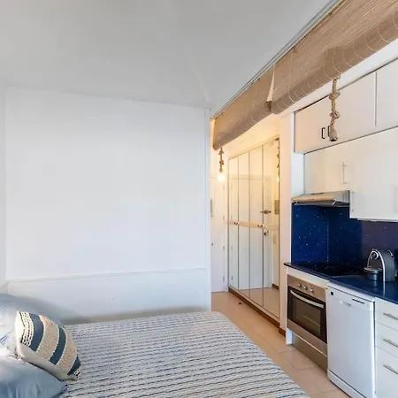 Mediterranean Way - El Barco Apartment